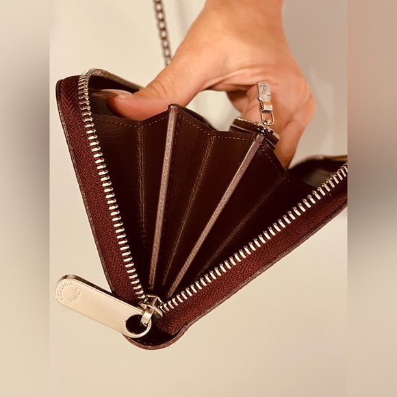 LIKE NEW! LV Plum ELECTRIC Epi Zip Around Wallet FULL INCLUSION - Picture 15 of 16